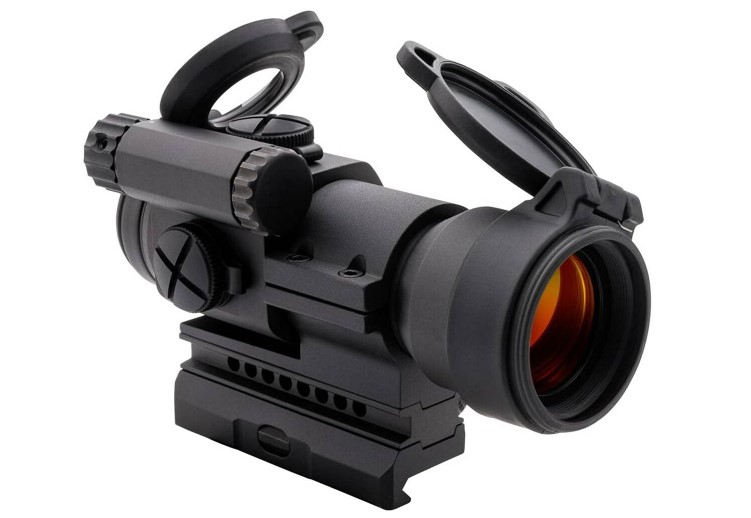Top 5 Best Red Dot Sights for S&W M&P 15-22 for training : Aimpoint PRO